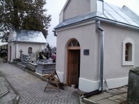 Obraz przedstawiający Polichromie w cmentarnych kapliczkach odzyskają dawny blask