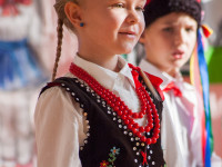 Obraz przedstawiający Pasowanie na uczniów w Szkole Podstawowej w Dachnowie - zdjęcia