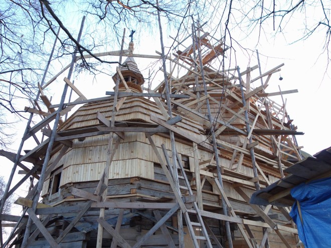 Obraz przedstawiający Cerkiew w Nowym Bruśnie odzyskuje dawny blask
