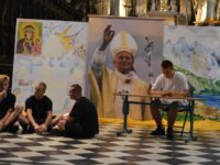 Obraz przedstawiający Uczniowie Zespołu Placówek im. Jana Pawła II wystąpili w Katedrze Lwowskiej