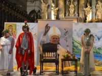 Obraz przedstawiający Uczniowie Zespołu Placówek im. Jana Pawła II wystąpili w Katedrze Lwowskiej