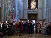 Obraz przedstawiający Uczniowie Zespołu Placówek im. Jana Pawła II wystąpili w Katedrze Lwowskiej