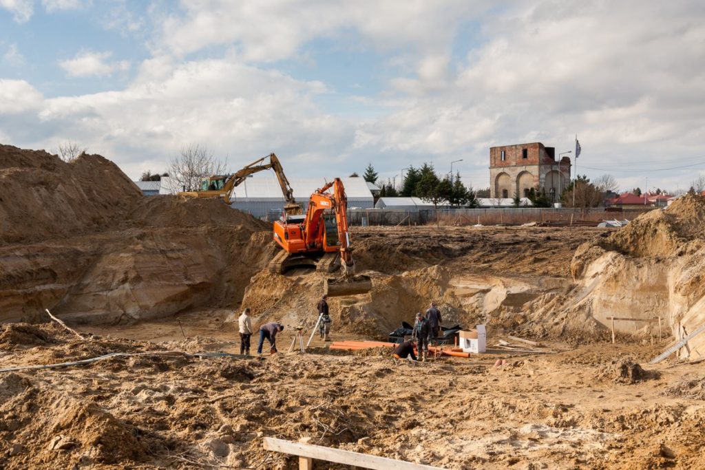 Obraz przedstawiający W Lubaczowie już budują basen [ZDJĘCIA]