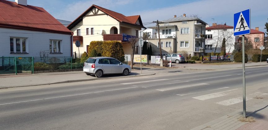 Obraz przedstawiający Lubaczowscy mistrzowie parkowania - zobacz zdjęcia