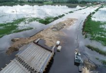 Budowana obwodnica Lubaczowa pod wodą. Są straty. Będą też opóźnienia?