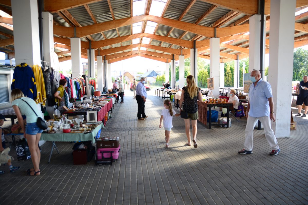 Obraz przedstawiający To była pierwsza w tym roku Lubaczowska SHOPA z Kiermaszem Rodzinnym