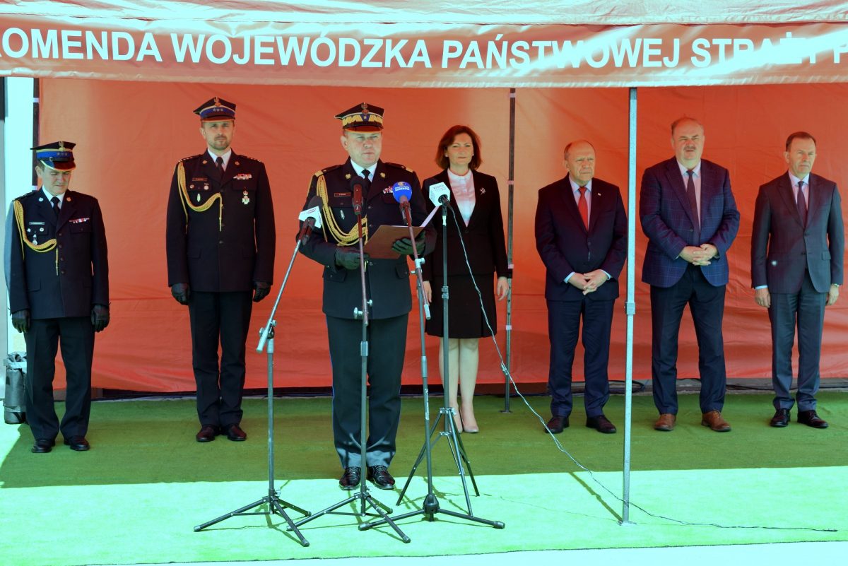 Obraz przedstawiający Przekazano promesę na nowy wóz dla OSP Horyniec-Zdrój