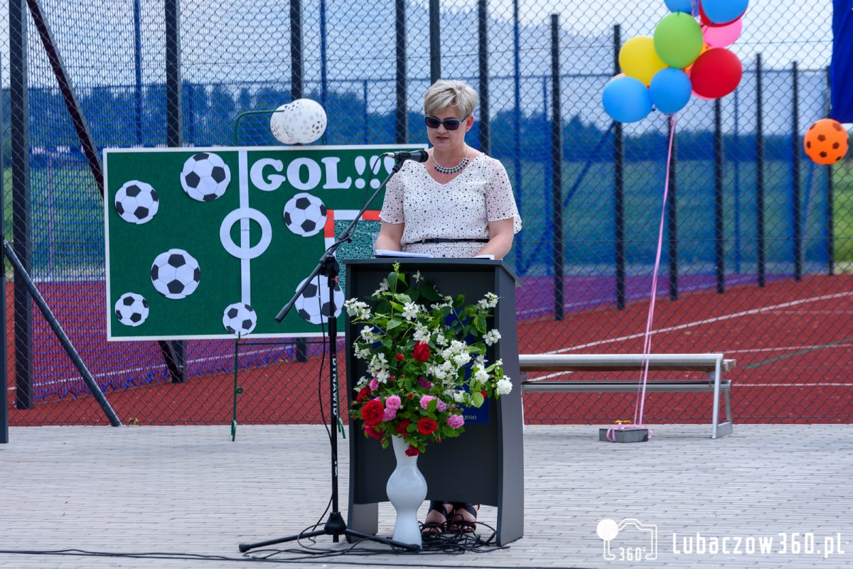 Obraz przedstawiający Uroczyste otwarcie kompleksu boisk w Krowicy Samej [ZDJĘCIA]