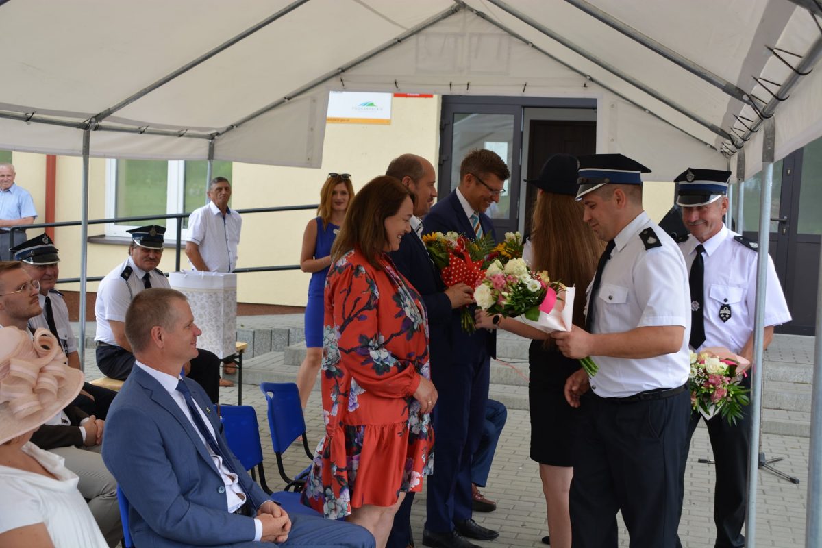 Obraz przedstawiający Uroczyste poświęcenie wozu strażackiego w Ułazowie