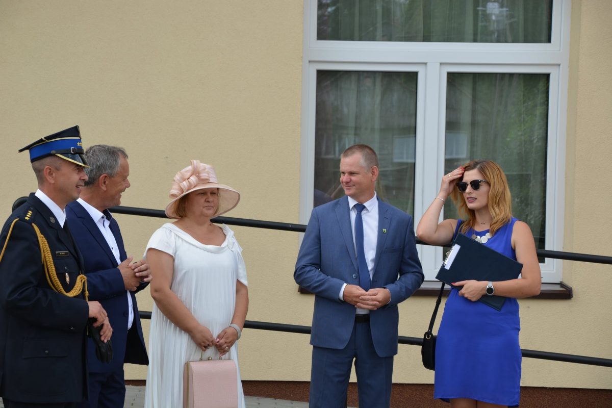 Obraz przedstawiający Uroczyste poświęcenie wozu strażackiego w Ułazowie