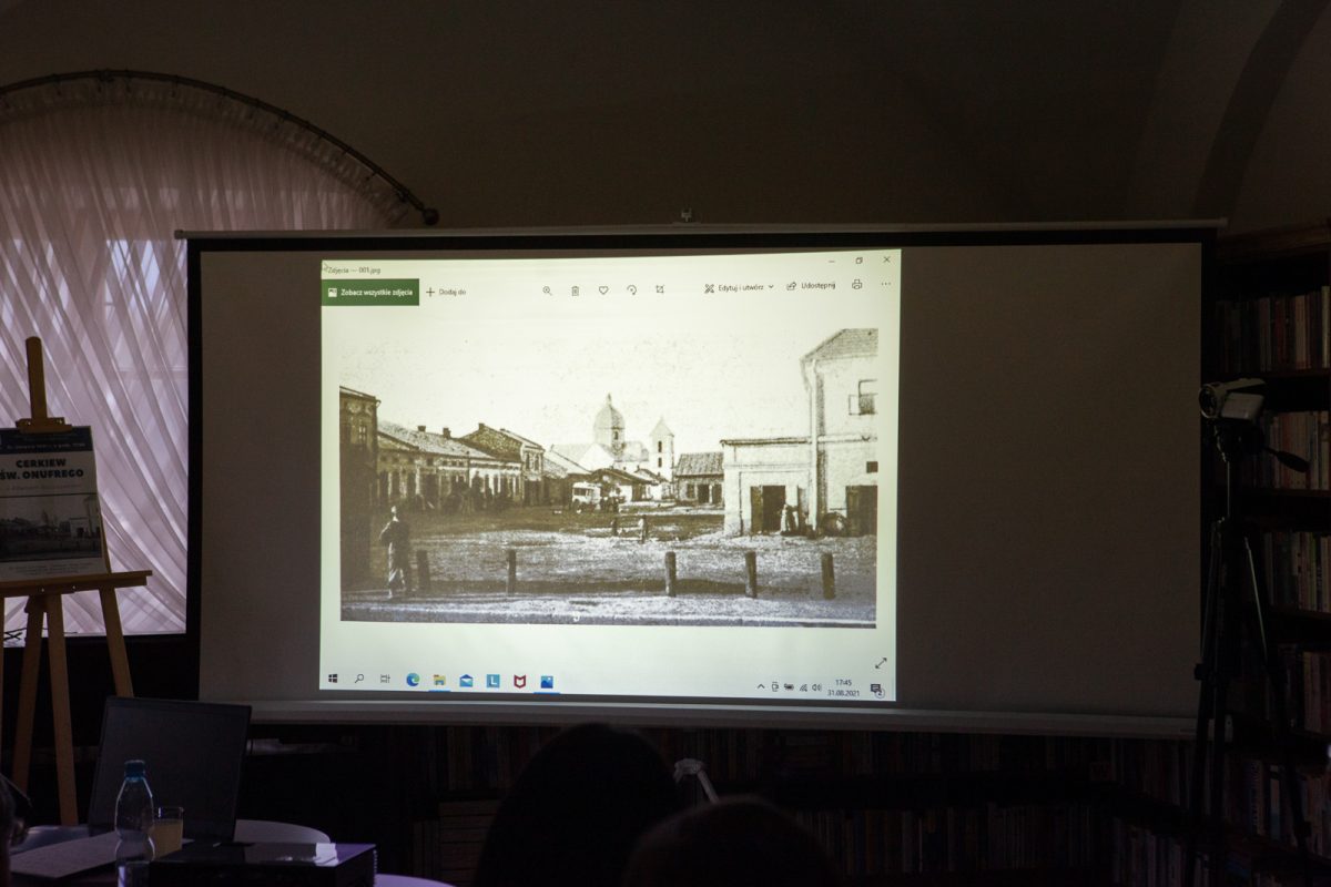 Obraz przedstawiający Spotkanie z Adamem Szczupakiem w Oleszycach [ZDJĘCIA]