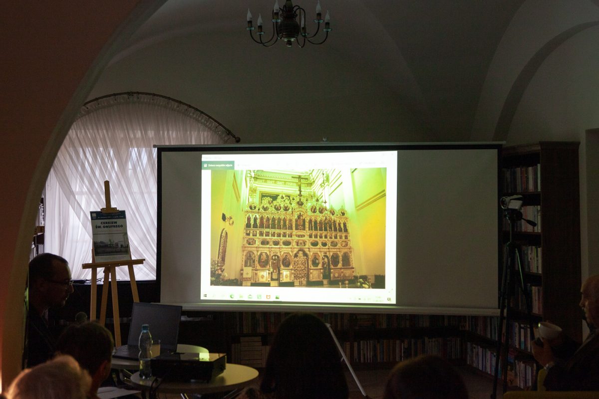 Obraz przedstawiający Spotkanie z Adamem Szczupakiem w Oleszycach [ZDJĘCIA]