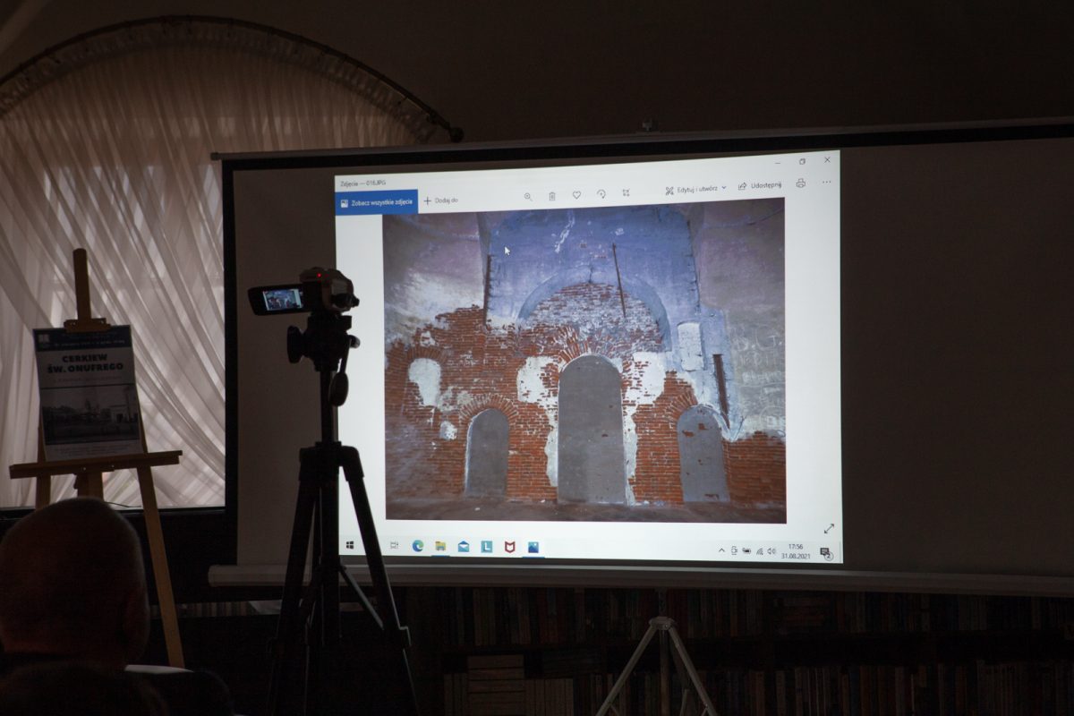 Obraz przedstawiający Spotkanie z Adamem Szczupakiem w Oleszycach [ZDJĘCIA]