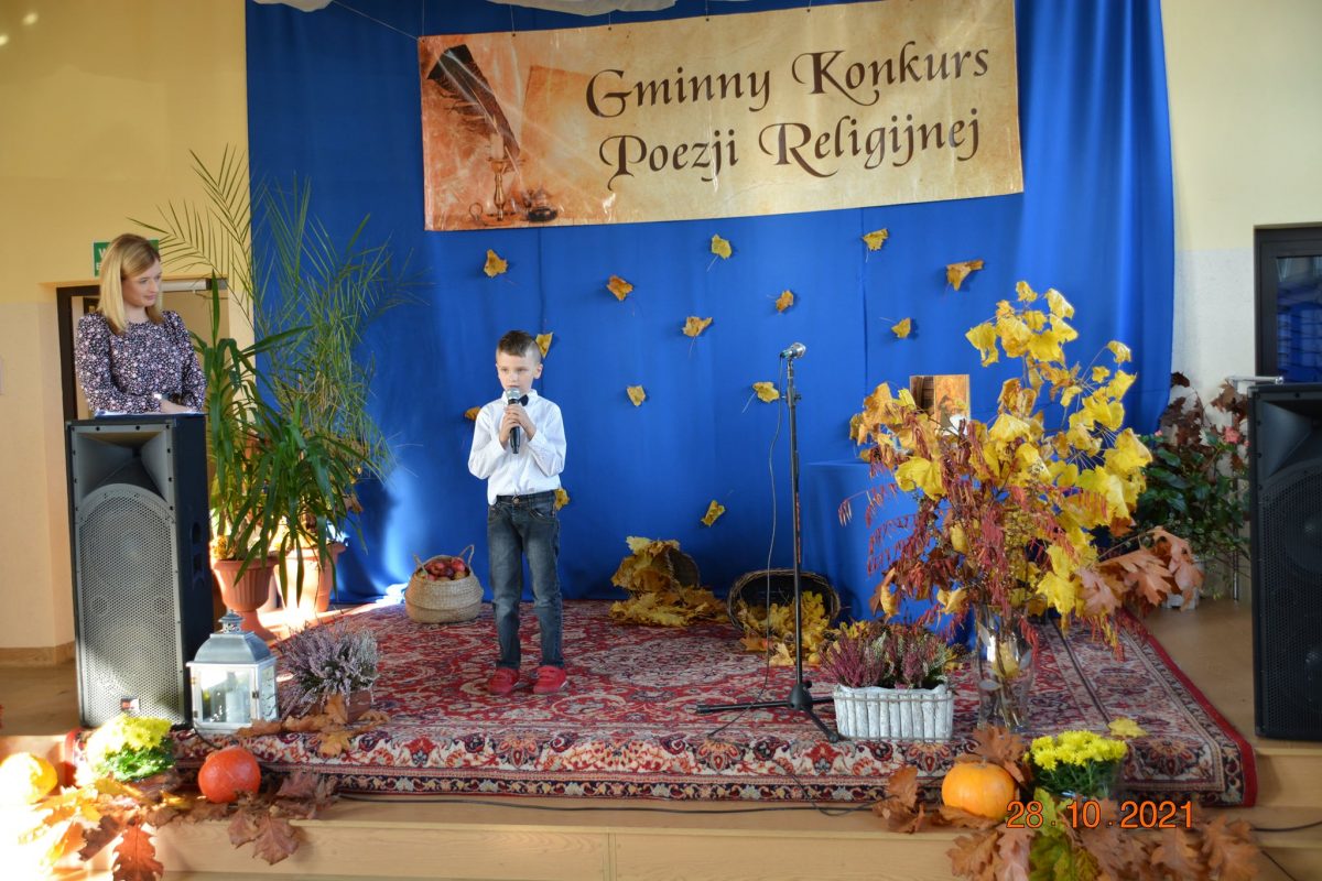 Obraz przedstawiający Stary Dzików: Znamy wyniki Gminnego Konkursu Poezji Religijnej