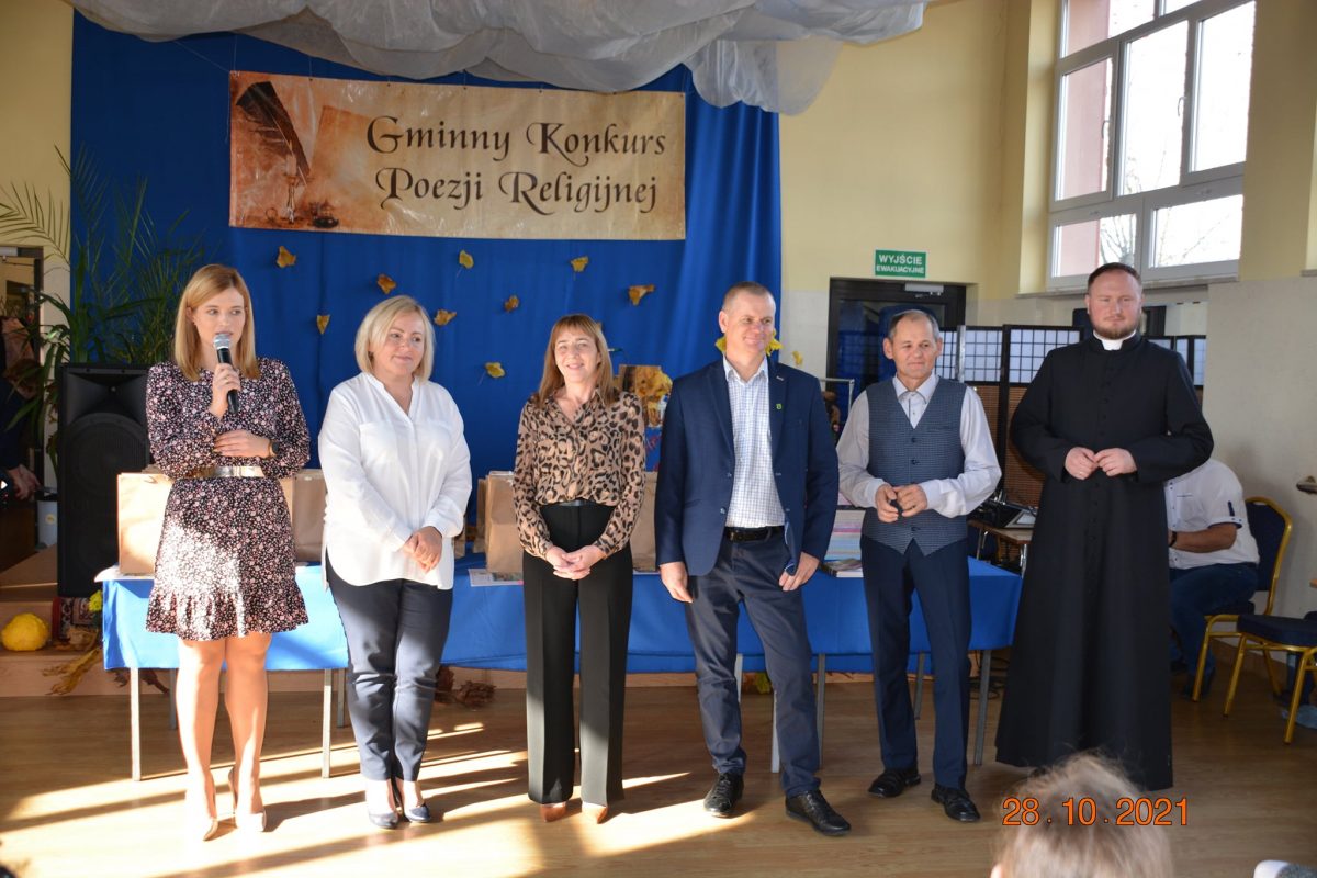 Obraz przedstawiający Stary Dzików: Znamy wyniki Gminnego Konkursu Poezji Religijnej