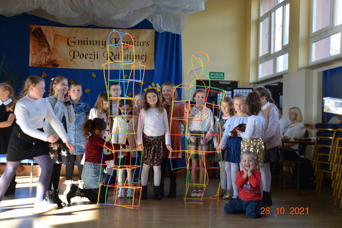 Obraz przedstawiający Stary Dzików: Znamy wyniki Gminnego Konkursu Poezji Religijnej