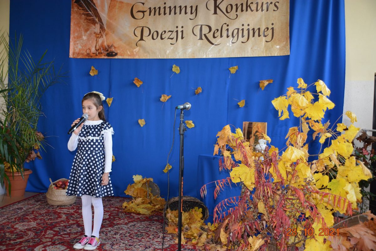 Obraz przedstawiający Stary Dzików: Znamy wyniki Gminnego Konkursu Poezji Religijnej