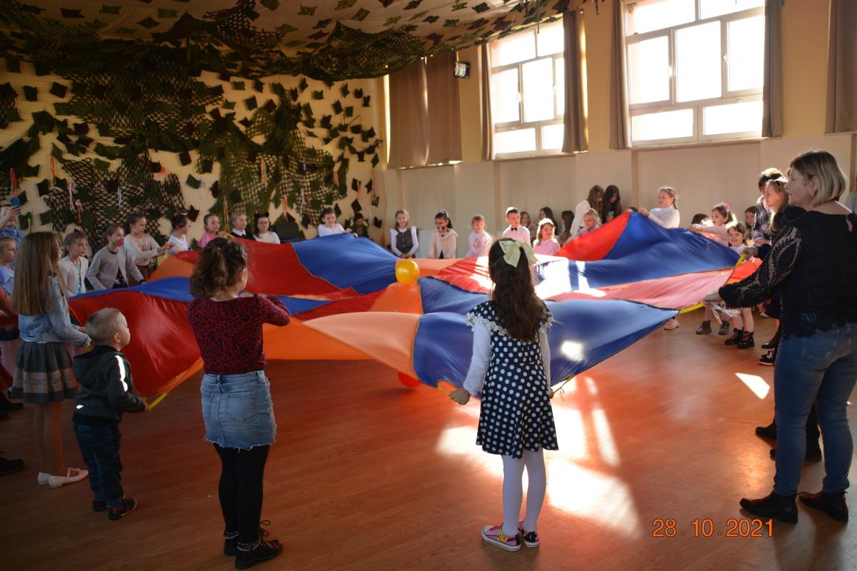 Obraz przedstawiający Stary Dzików: Znamy wyniki Gminnego Konkursu Poezji Religijnej