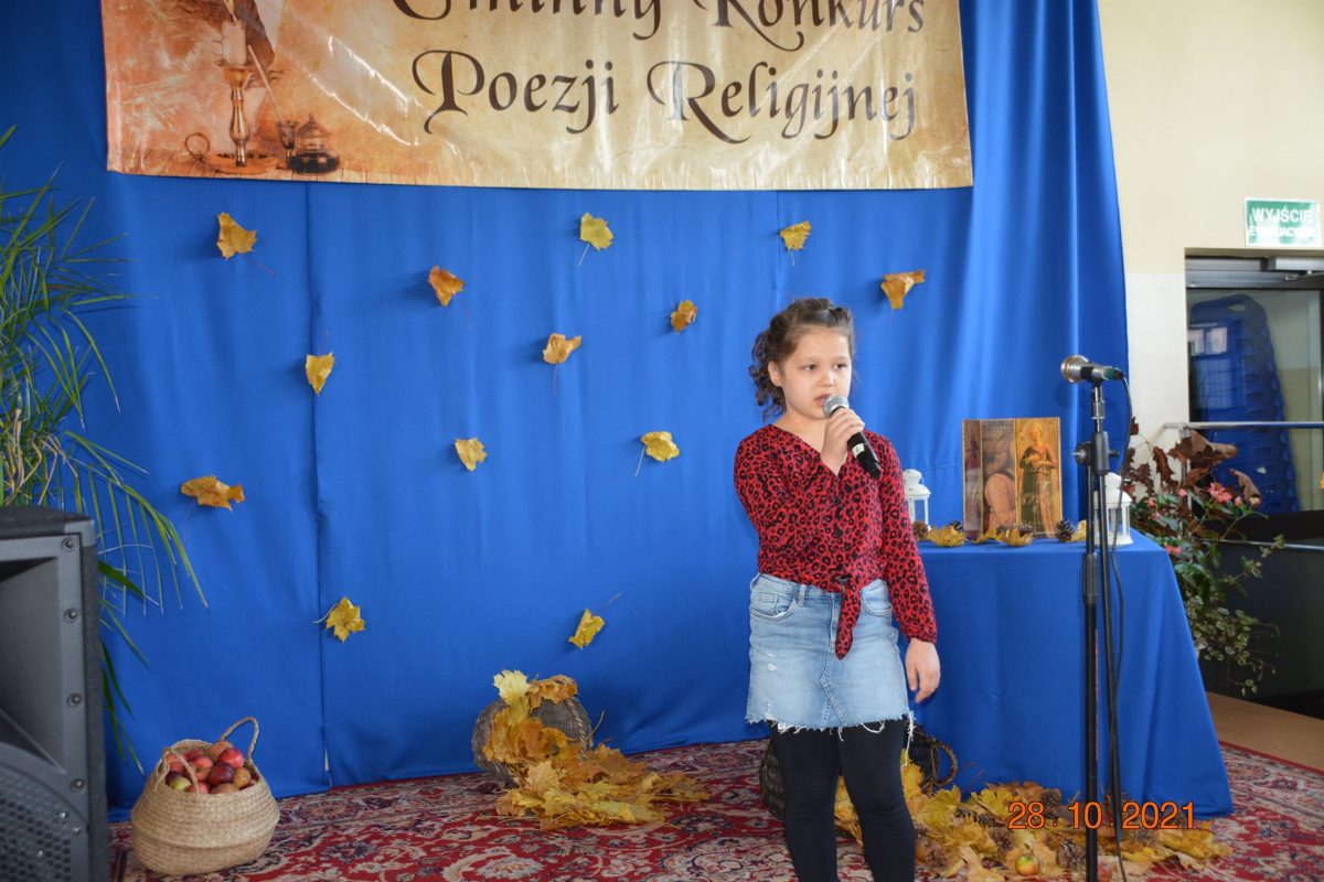 Obraz przedstawiający Stary Dzików: Znamy wyniki Gminnego Konkursu Poezji Religijnej