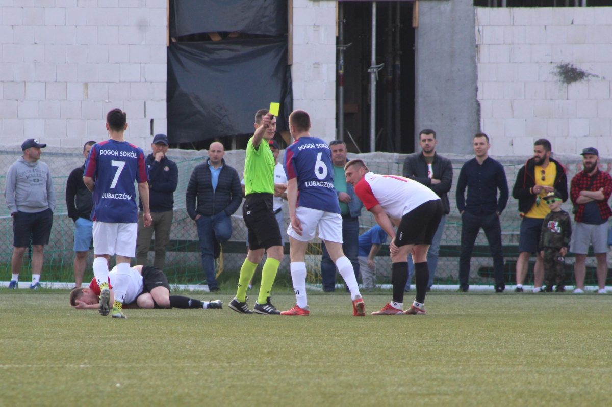 Obraz przedstawiający Pogoń-Sokół Lubaczów na remis z liderem [ZDJĘCIA]