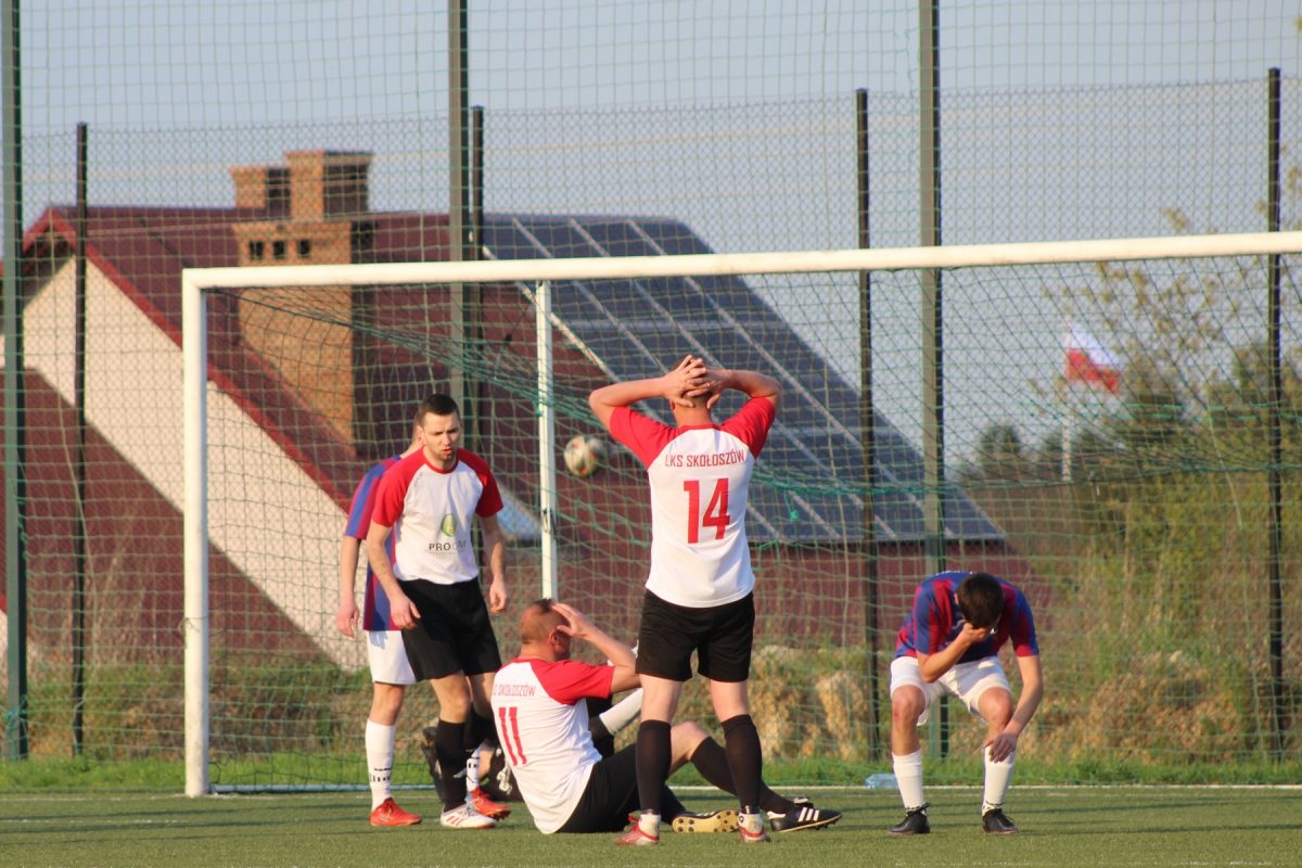 Obraz przedstawiający Pogoń-Sokół Lubaczów na remis z liderem [ZDJĘCIA]