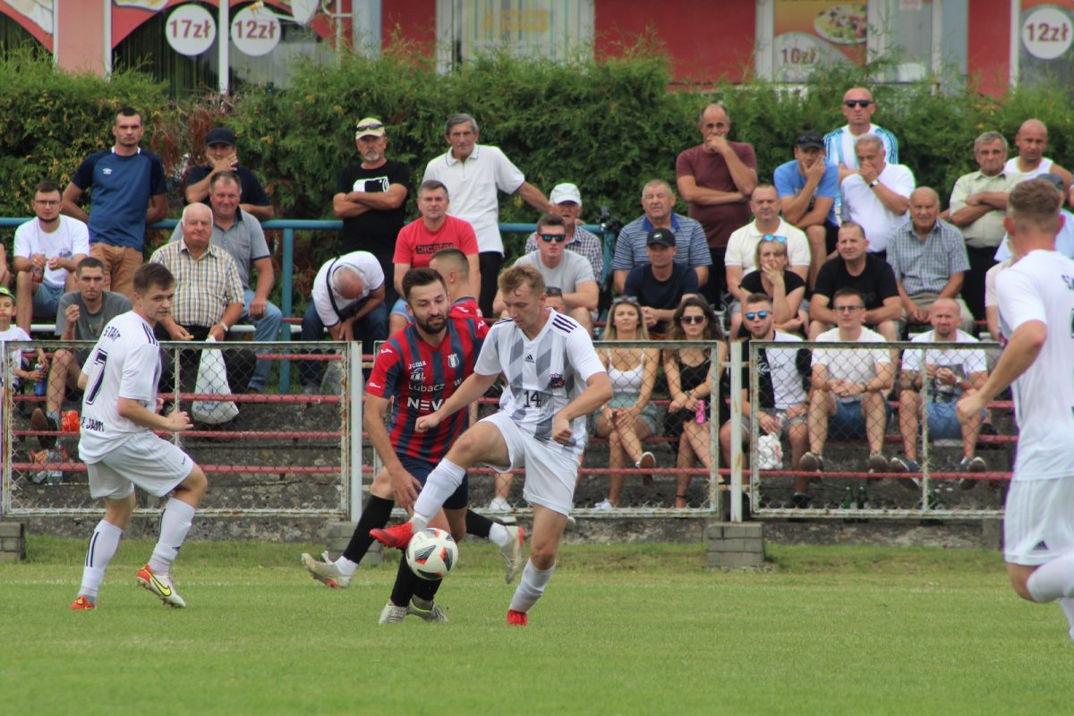 Obraz przedstawiający Derby powiatu dla Lubaczowa, porażka Horyńca-Zdroju [ZDJĘCIA]