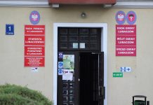 Lepiej przyjść wcześniej – urzędy skracają czas pracy