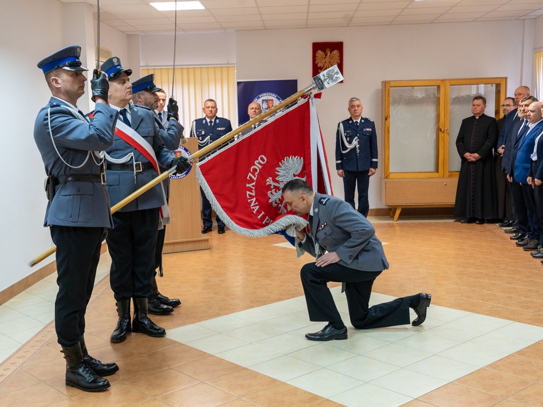 Obraz przedstawiający Janusz Mokrzycki p. o. Komendanta Powiatowego Policji w Leżajsku