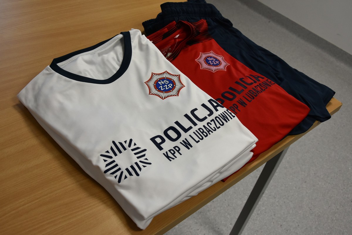 Obraz przedstawiający Nowa siłownia w Komendzie Powiatowej Policji w Lubaczowie