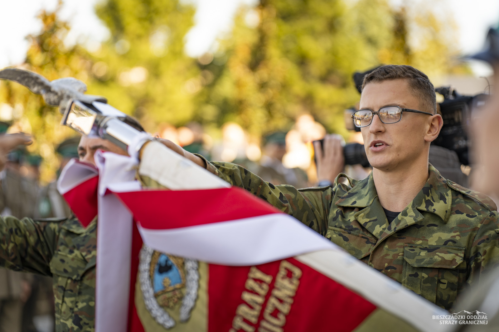 Obraz przedstawiający Nowi funkcjonariusze złożyli ślubowanie w BiOSG w Przemyślu [ZDJĘCIA]