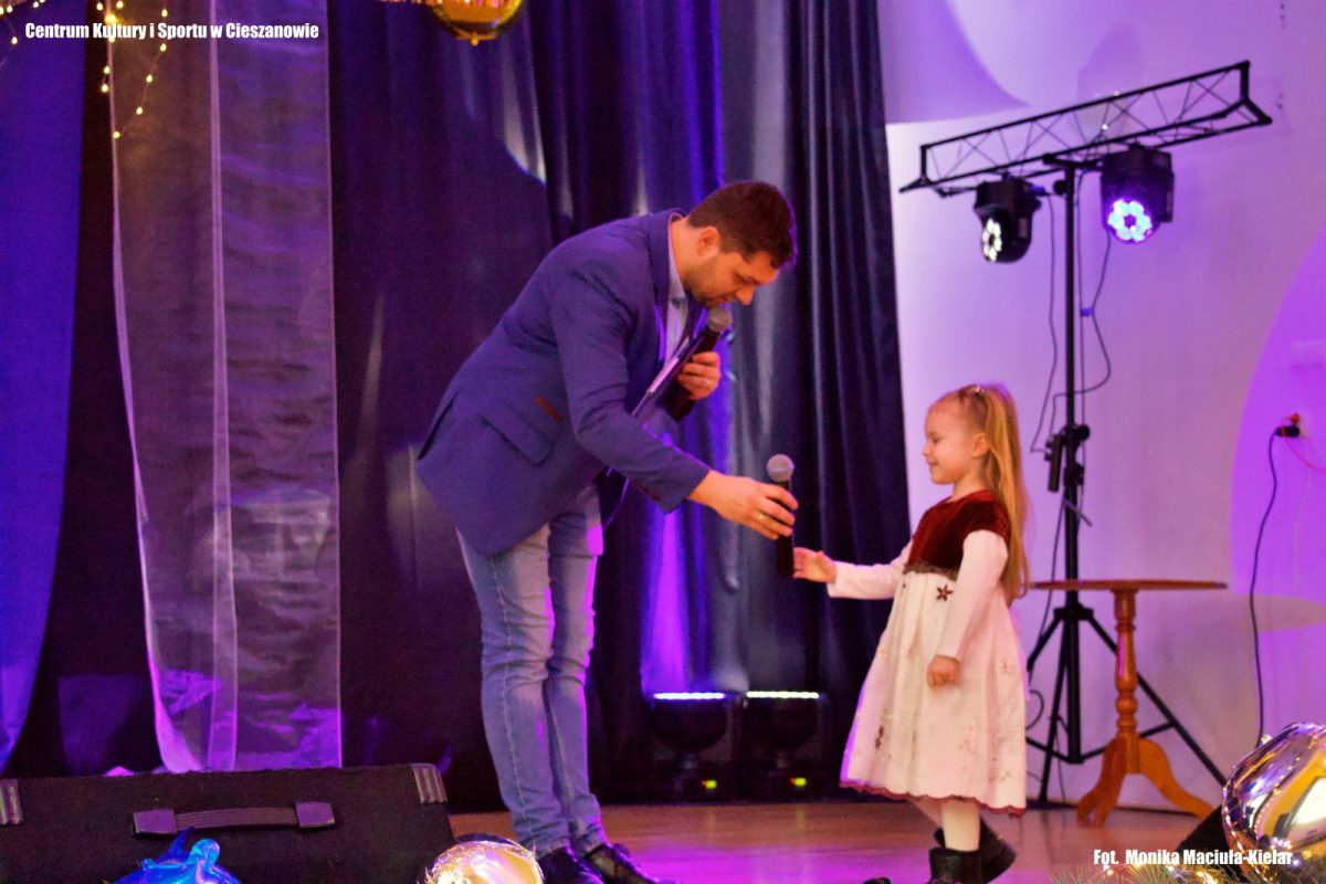 Obraz przedstawiający Znamy laureatów XVI Przeglądu Kolęd i Pastorałek w Cieszanowie