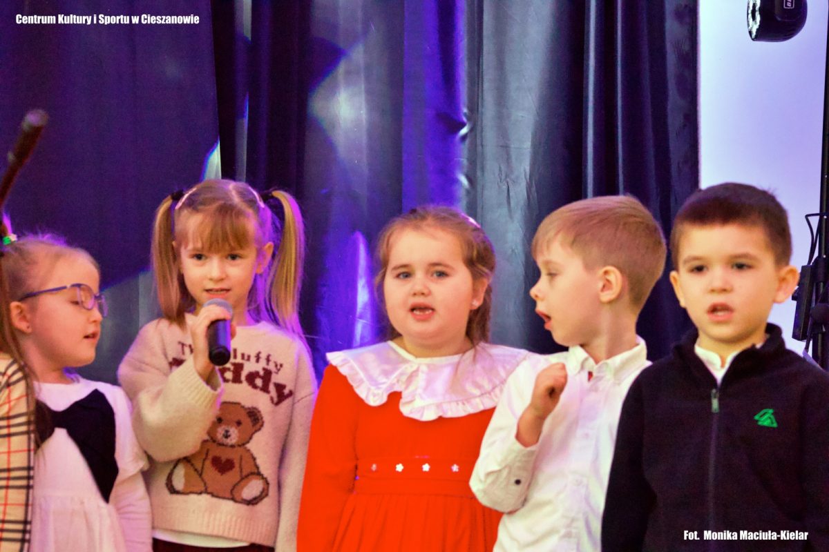 Obraz przedstawiający Znamy laureatów XVI Przeglądu Kolęd i Pastorałek w Cieszanowie