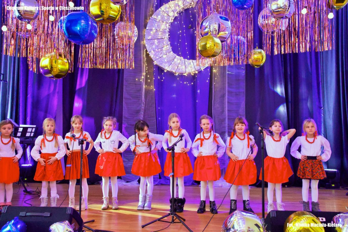 Obraz przedstawiający Znamy laureatów XVI Przeglądu Kolęd i Pastorałek w Cieszanowie