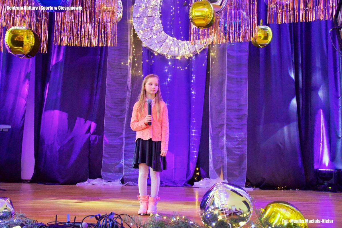 Obraz przedstawiający Znamy laureatów XVI Przeglądu Kolęd i Pastorałek w Cieszanowie