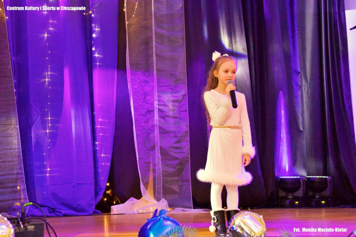 Obraz przedstawiający Znamy laureatów XVI Przeglądu Kolęd i Pastorałek w Cieszanowie