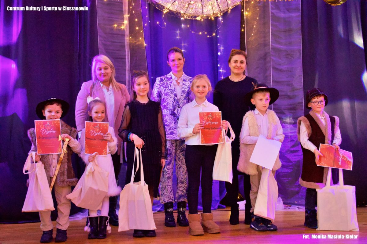 Obraz przedstawiający Znamy laureatów XVI Przeglądu Kolęd i Pastorałek w Cieszanowie