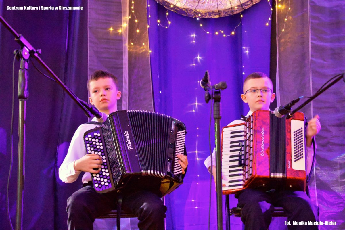 Obraz przedstawiający Znamy laureatów XVI Przeglądu Kolęd i Pastorałek w Cieszanowie