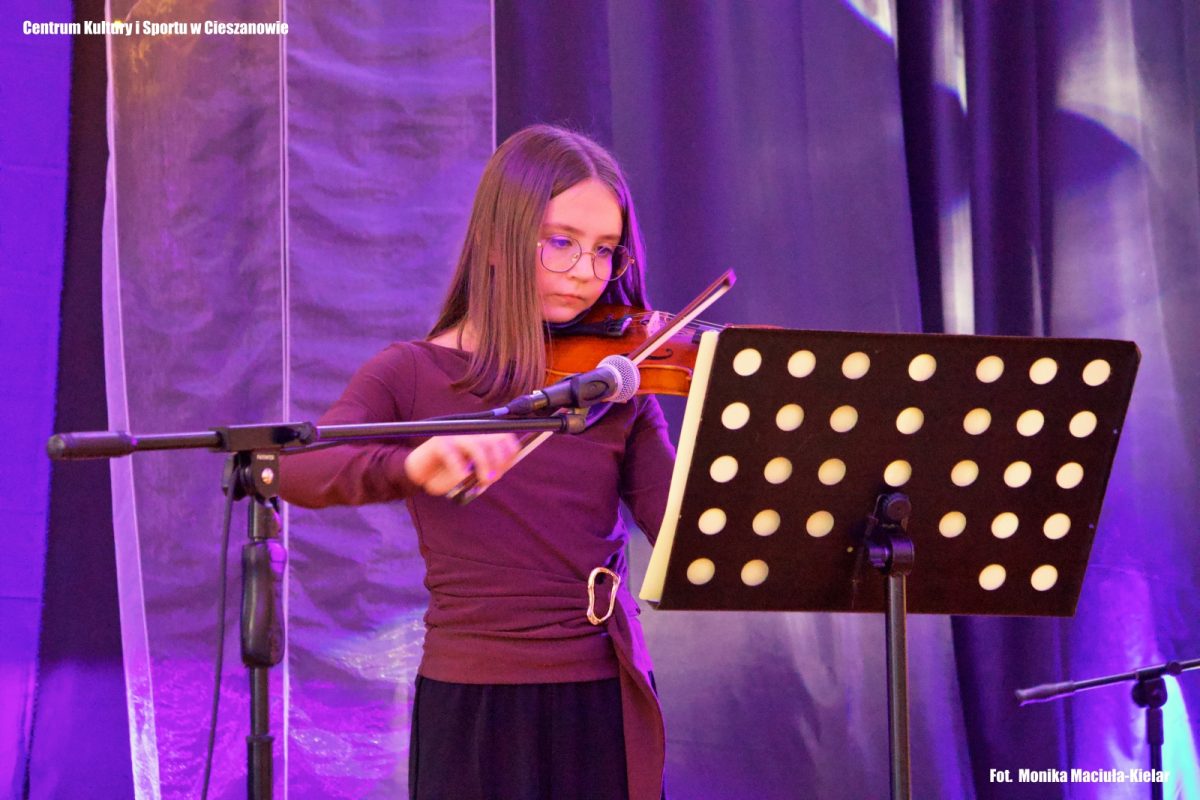 Obraz przedstawiający Znamy laureatów XVI Przeglądu Kolęd i Pastorałek w Cieszanowie