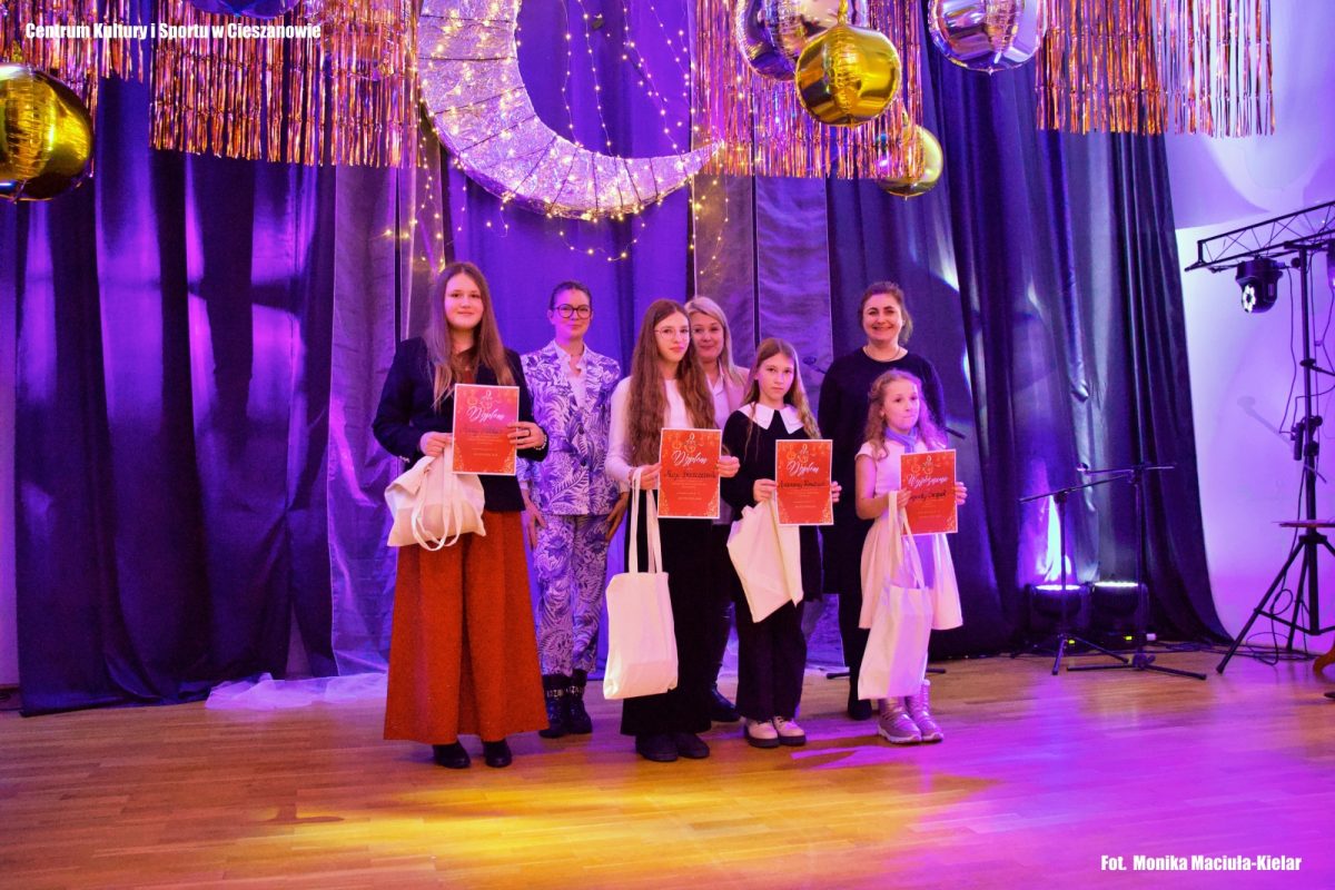 Obraz przedstawiający Znamy laureatów XVI Przeglądu Kolęd i Pastorałek w Cieszanowie