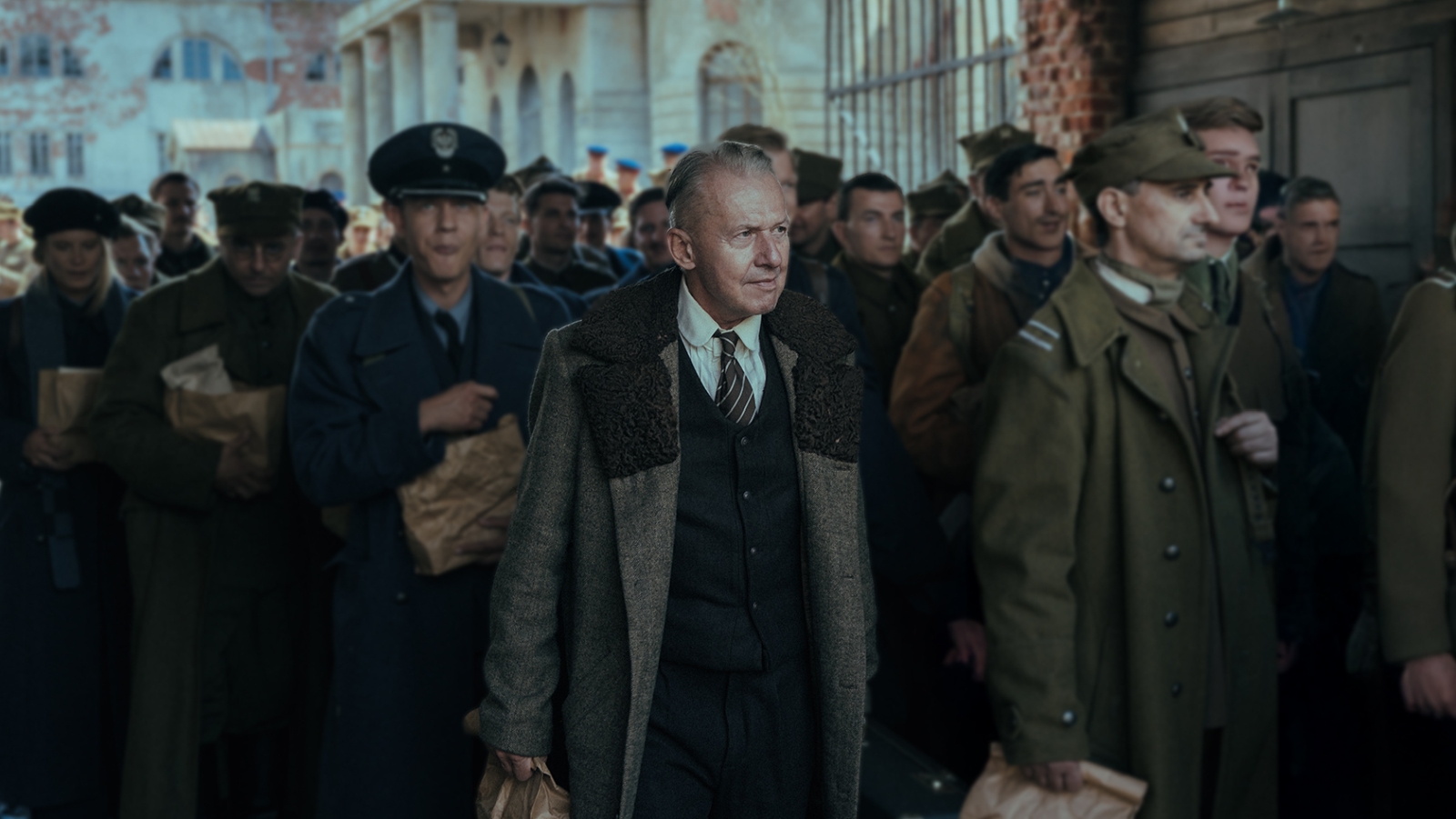 Obraz przedstawiający "Pojedynek” ze scenami ze Starych Oleszyc przedpremierowo w Rzeszowie