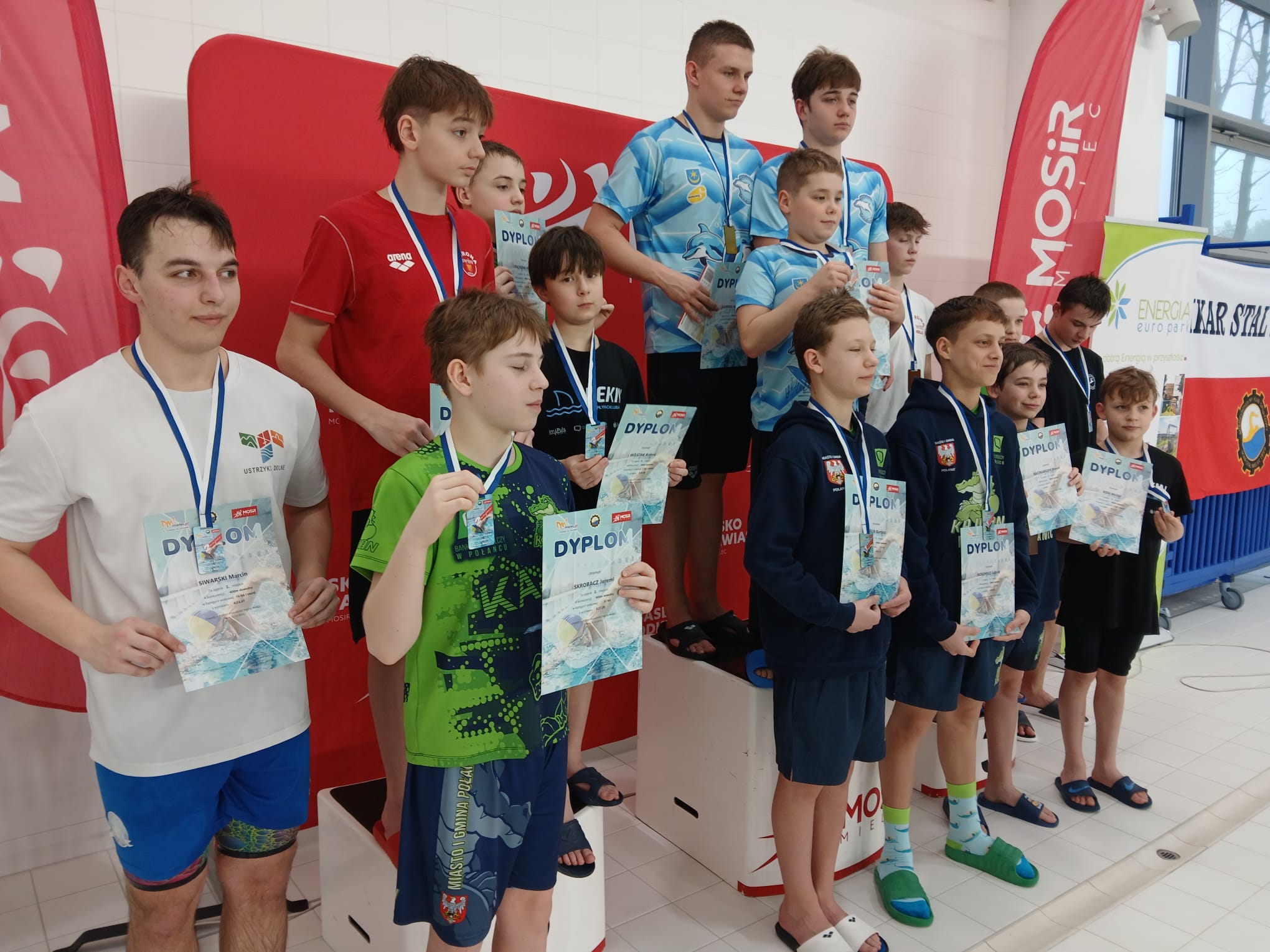 Obraz przedstawiający Świetny początek sezonu pływaków KP Rekin Lubaczów w Mielcu