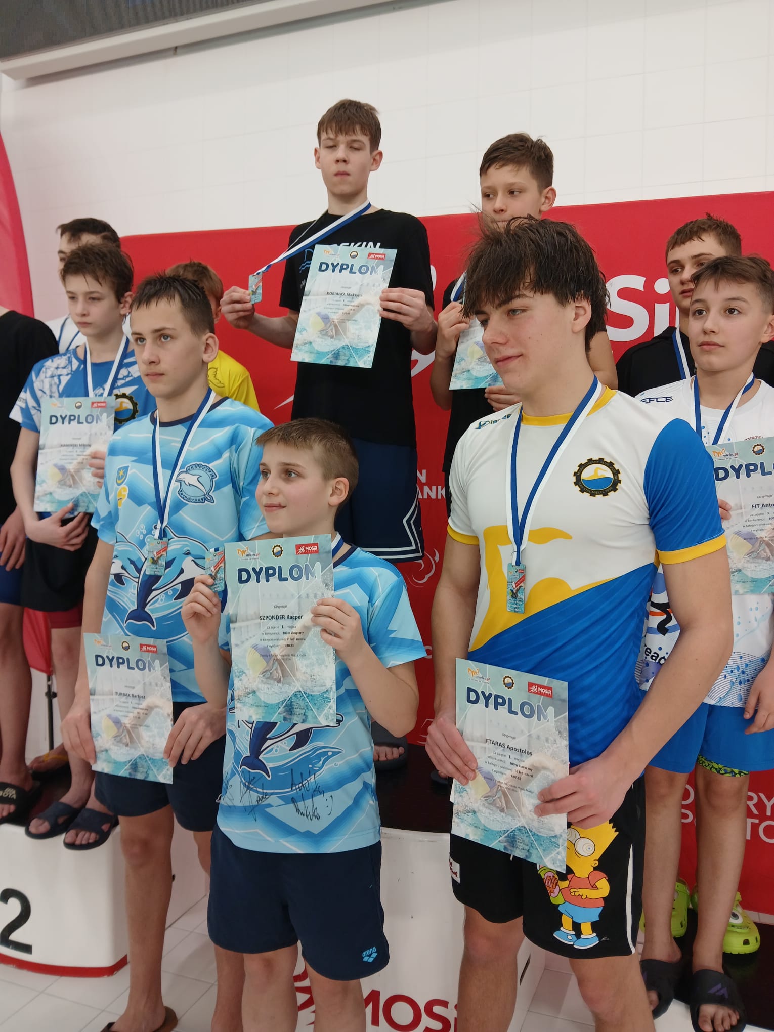 Obraz przedstawiający Świetny początek sezonu pływaków KP Rekin Lubaczów w Mielcu