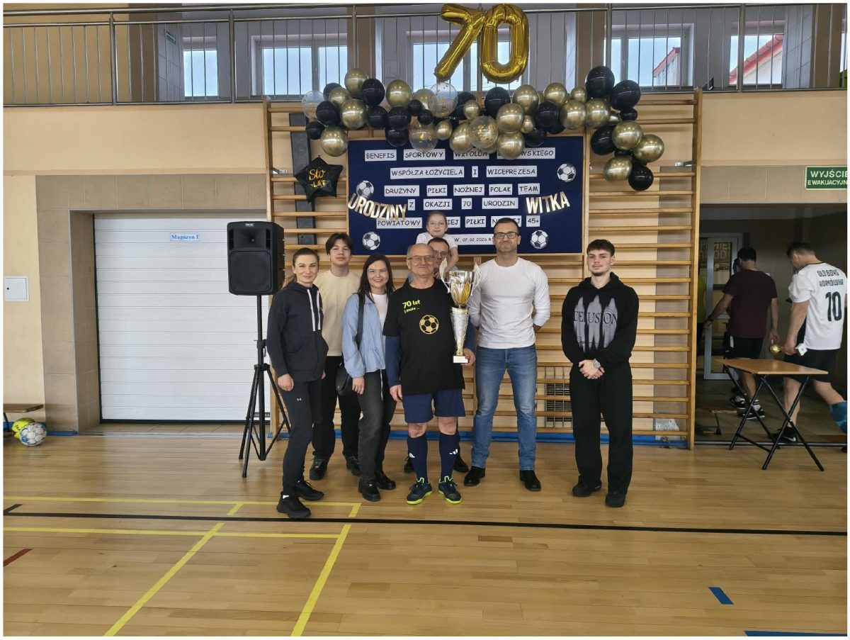 Obraz przedstawiający Sportowe święto i jubileusz Witolda Lachowskiego w Lubaczowie