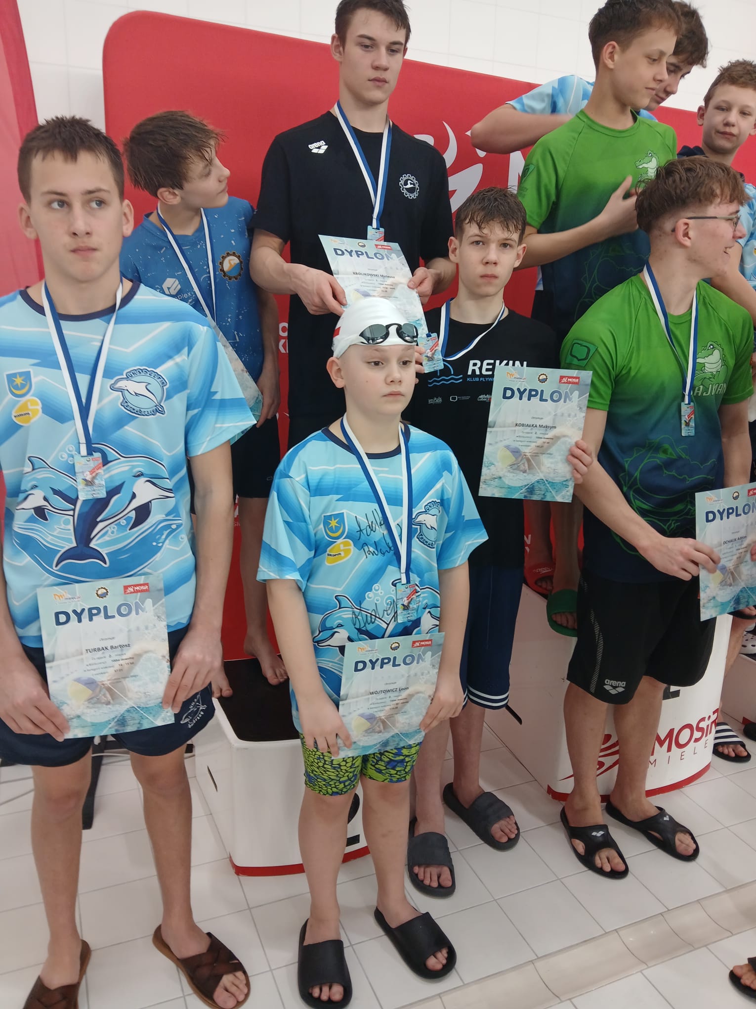 Obraz przedstawiający Świetny początek sezonu pływaków KP Rekin Lubaczów w Mielcu