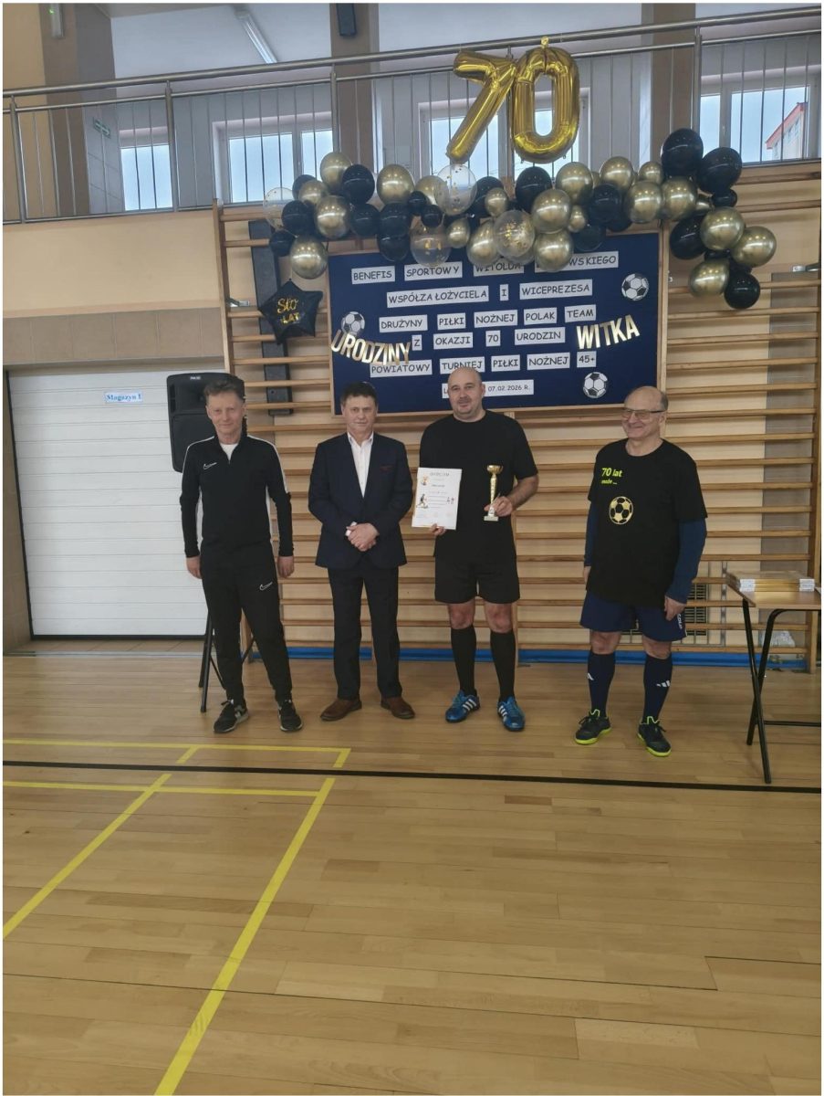 Obraz przedstawiający Sportowe święto i jubileusz Witolda Lachowskiego w Lubaczowie