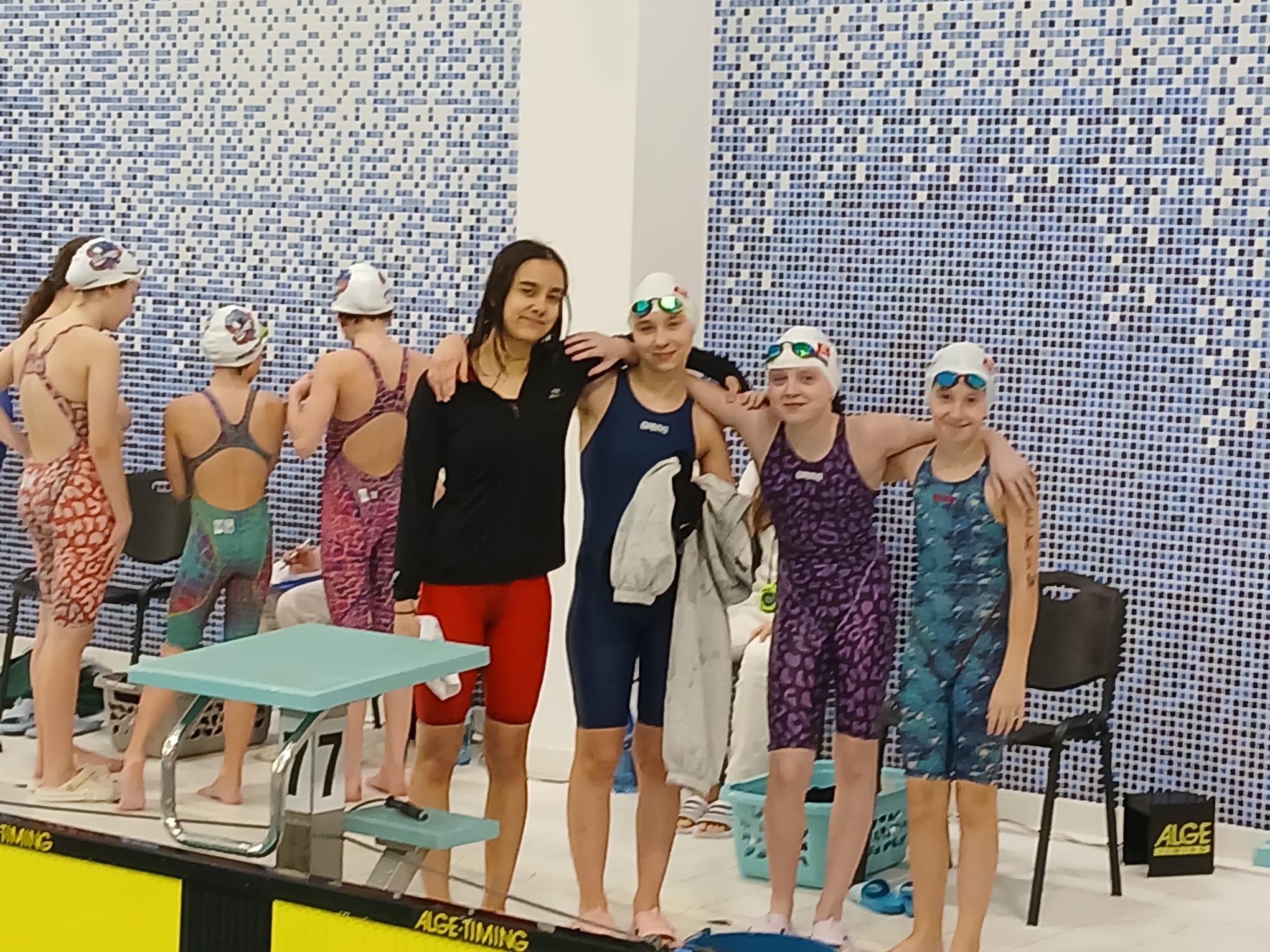 Obraz przedstawiający Świetny początek sezonu pływaków KP Rekin Lubaczów w Mielcu