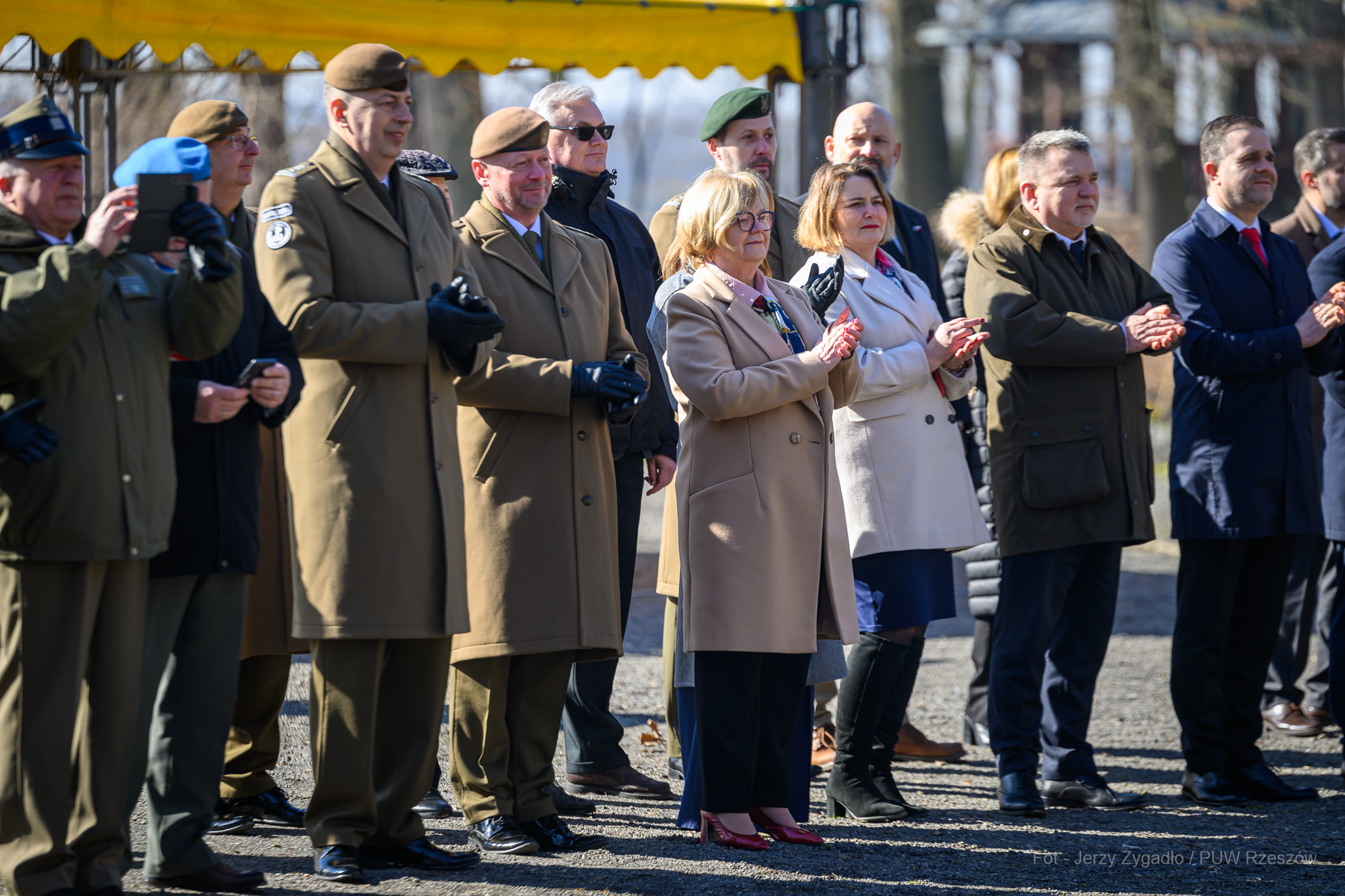 Obraz przedstawiający Żołnierze 20. Przemyskiej Brygady Obrony Terytorialnej złożyli przysięgę