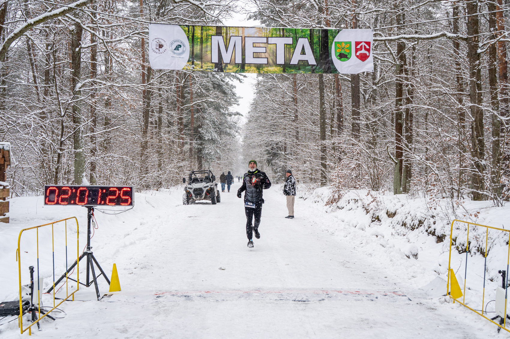 Obraz przedstawiający Sportowe emocje w zimowych warunkach - XI Trail Półmaraton i X Nordic Walking