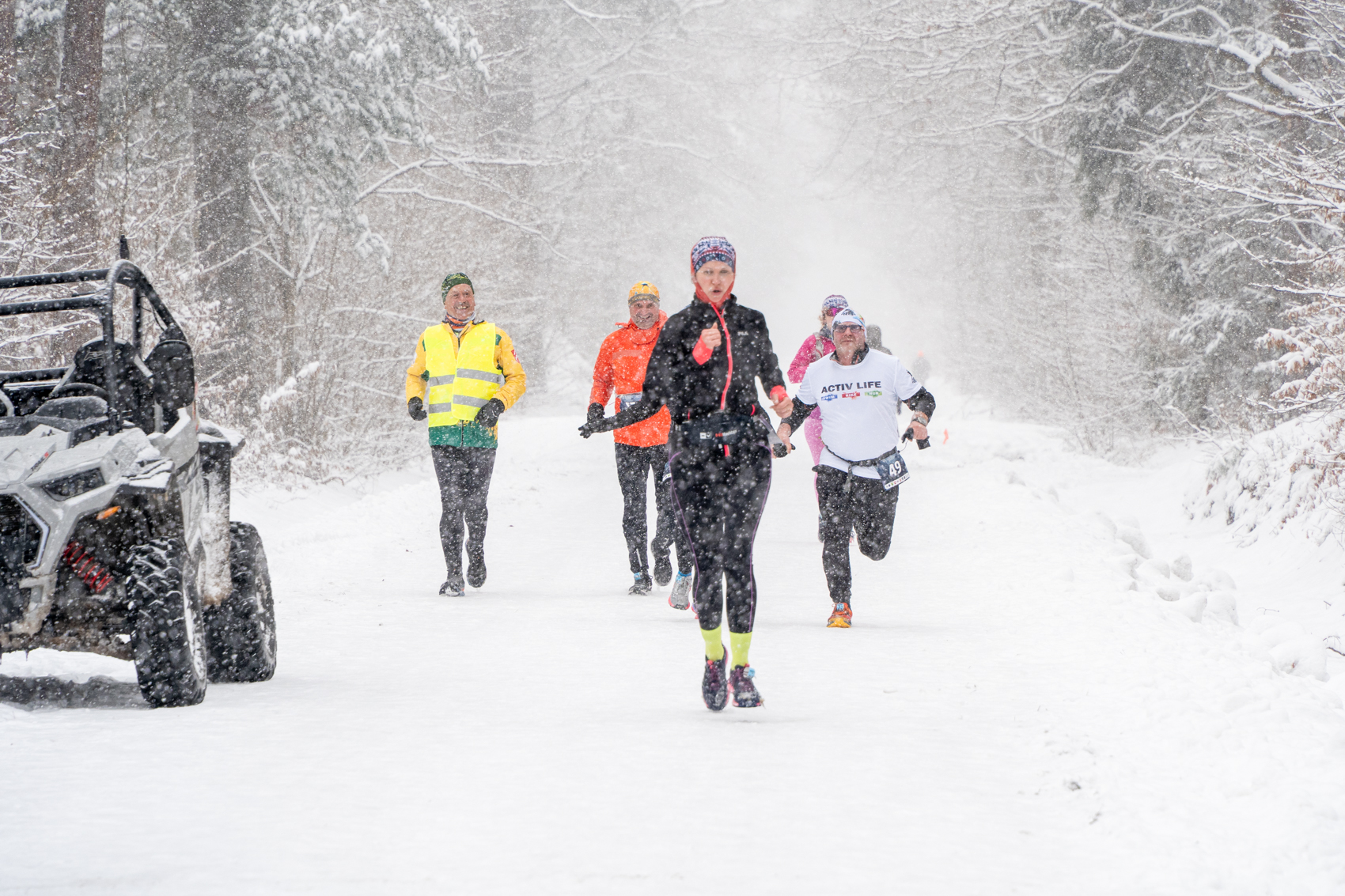 Obraz przedstawiający Sportowe emocje w zimowych warunkach - XI Trail Półmaraton i X Nordic Walking
