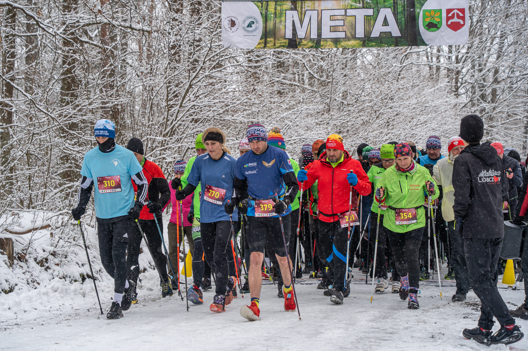 Obraz przedstawiający Sportowe emocje w zimowych warunkach - XI Trail Półmaraton i X Nordic Walking